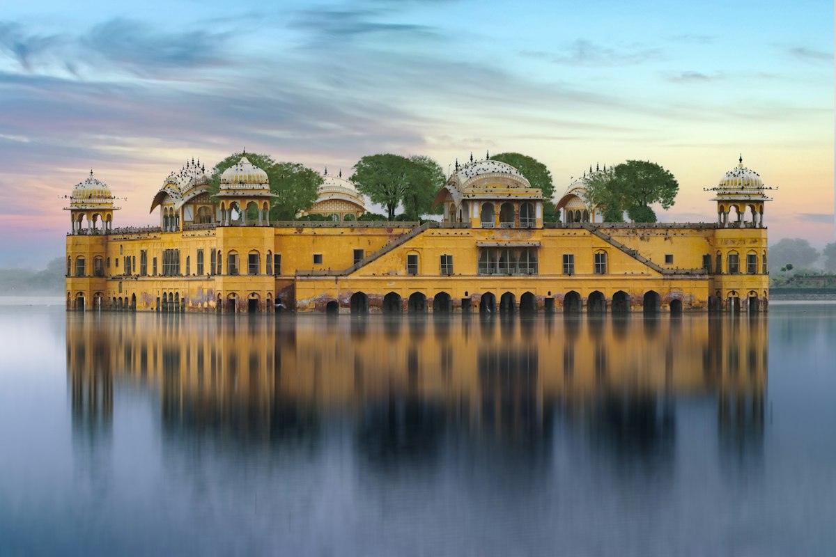 Lakeside Palaces
